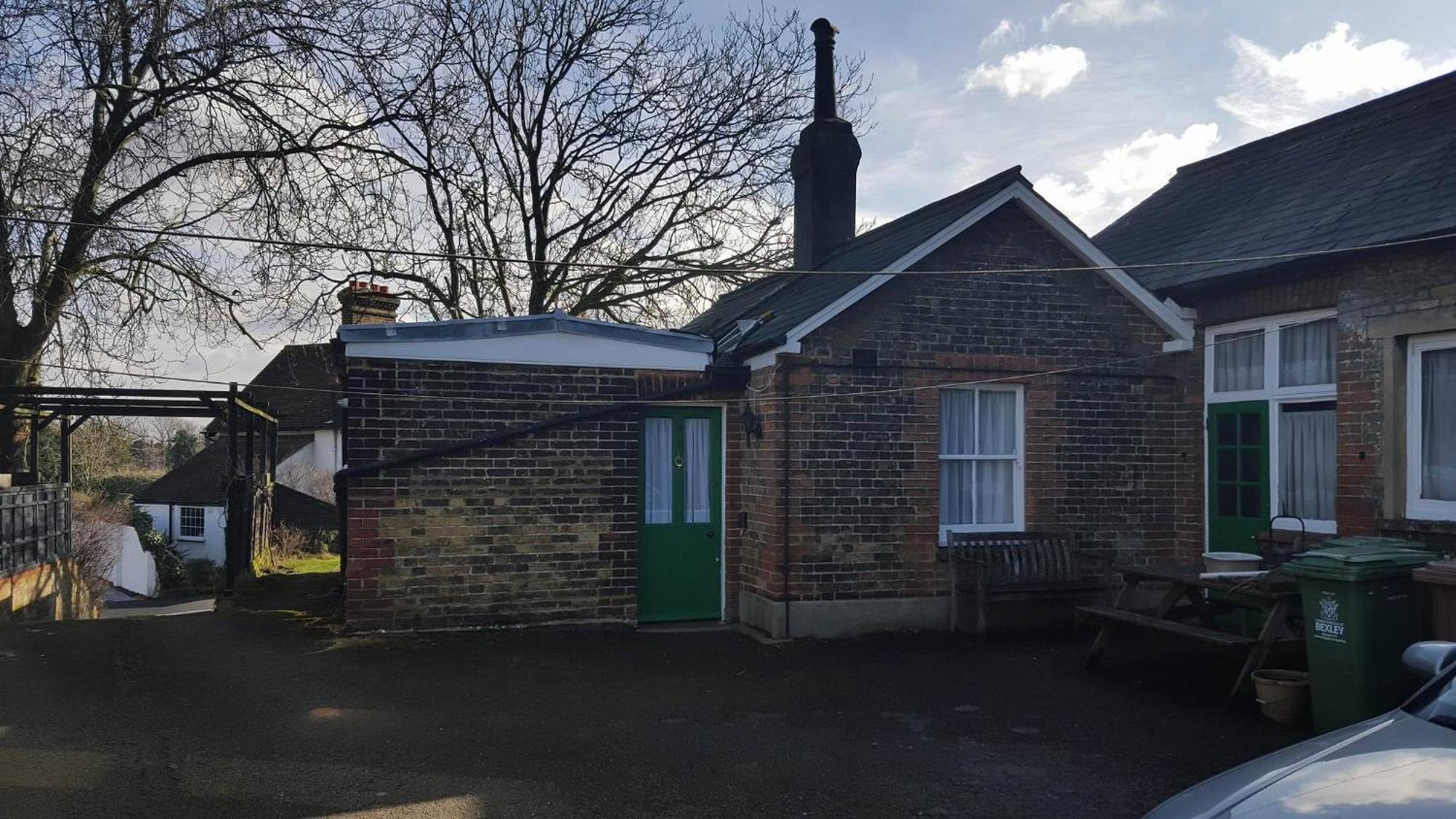 Converted Bungalow In Bexley London Exterior photo